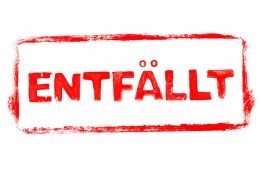 Foto: Schriftzug: ENTFÄLLT